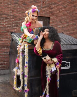 Jujubee Instagram - Mother knows best! 
Rupunzel in Boston—a modern day fairy tale of love, loss, and motherhood
.
.
Dress by @samueljdonovan 🌺 
Rupunzel braid by @bigxatlas , adorned with flowers by miss Big Atti, me, and @doriannblonch 🌸 
Photos by @stickihoneyy edited by @itssecretqueen 🍃