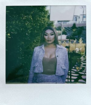 Jujubee Instagram - Excited for Taco Tuesday. 🌮

📸 : @tarinadoolittle