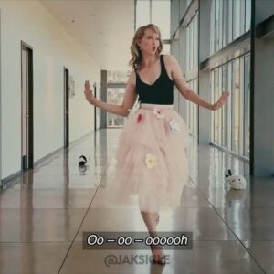 Julia Aks Instagram - ME!/US - a @taylorswift / @jordanpeele parody
made by Julia Aks and @stevegreist 
based on a passing comment by @thewacokid_ 
bunnies provided and handled by The Educated Rabbit
all vocals and foley recorded on @apogeedigital HypeMic
