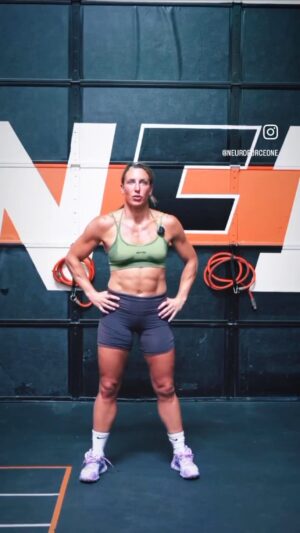 Julia Budd Instagram - 4 DAYS OUT!!! I can’t wait to show you how hard we worked for this one ♥️ @neuroforceone @fightready @gibsonmma 🏆💎🫶🏽