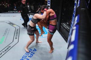 Julia Budd Instagram - Always Grateful In Victory and Defeat ❤️‍🔥 Feeling incredibly blessed that this sport has led me to fight in Madison Square Garden in front of my family and friends. It truly was a dream come true! I appreciate all the support I have gotten and I know It was a close fight. I felt I won 2 and 3 but as they all say you cannot leave it to the judges. Thank you to my team and training partners who helped me prepare for this and Thank you to everyone for the messages and love, I feel so blessed and know I will come back stronger from this. Love you all!