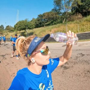 Julia Foti Instagram - 1º de Maio será sempre Ayrton Senna! 💙
#corrida #autodromo @ayrtonsenna_racingday #senna
