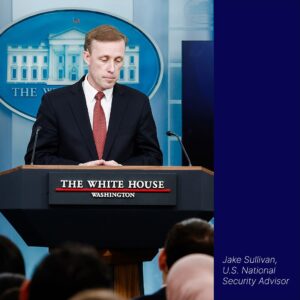 Julia Ioffe Instagram - “There’s something about the moment that’s keeping people together,” a senior administration source tells Puck’s Julia Ioffe. “There’s a sense that we’re standing at the precipice right now.”

Julia Ioffe has details at the link in bio.

Photos: Drew Angerer/Getty Images, Anna Moneymaker/Getty Images

#NationalSecurity