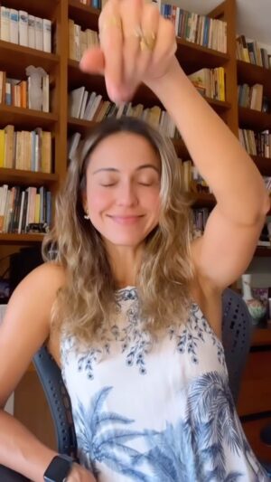 Júlia Mendes Instagram - Nota de esclarecimento 🚨