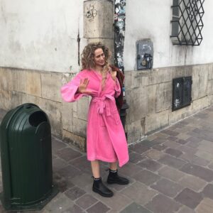 Julia Rosnowska Instagram - 😎 foto by @aleksykomorowski Ej, @zborowskazofia - kogo Ci przypominam? 🤩