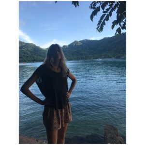 Julia Rosnowska Instagram - “Mysterious hippie“ #throwback z wywczasu 🌞