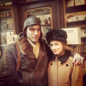 Julia Rosnowska Instagram - Najważniejsze to stylowe nakrycie głowy. 🎩👒 #ootd foto by @paulina.galazka