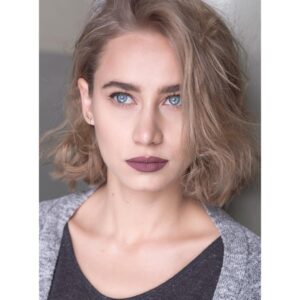 Julia Rosnowska Instagram - Sesyja
zdjęcie by zdolniacha
@weronikakosinska