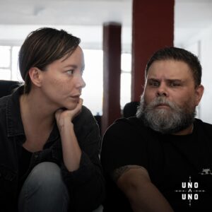 Julián Caicedo Instagram - #fastmovies Hacer un cine posible. Después de tres años de trabajo en la escritura, logramos llegar al momento más esperado por los actores y actrices. Los ensayos, siempre serán fundamentales para encontrar el tono y la puesta en escena. 

No es hacer películas rápido, es hacer un cine consecuente con nuestro mercado, un cine colaborativo, un cine que nos permita explorar distintos géneros y al mismo tiempo cometer muchos errores, seguramente lograremos hacer una buena película y tener continuidad. #fastmovies También es trabajar con actores y actrices con formación y proceso. 

Rostros emocionados por nuestro siguiente viaje. Uno A Uno.

@pueblitoviejo_icononzo @cobahofficial @homiesandfamily @ricardovesgaactor
