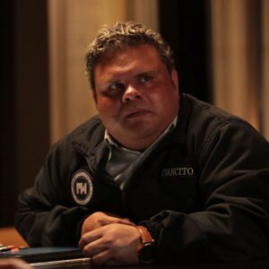 Julián Caicedo Instagram - Dentro de muy poco estará de nuevo con nosotros #ivancito , este 28 de junio estreno de juanpis el presidente de la gente por @netflixlat , no se la pueden perder una producción de @dynamocine y @alejandroria