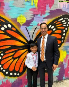 Actor Julián Castro HD Instagram Photos and Wallpapers June 2024