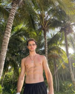 Actor Julián Cerati HD Instagram Photos and Wallpapers October 2023