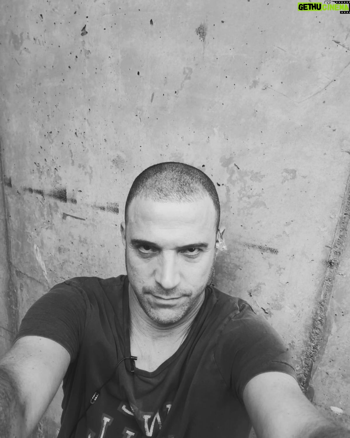 Julián Elfenbein - 2K Likes - Ya listo, junto a todo el increíble equipo de Got Talent, para grabar otra intensa y larga jornada de audiciones.
La Maratón de talentos no se detiene. Ni siquiera un sábado o domingo. Se viene muy lindo y bueno. Pronto en nuestra pantalla 🎬 🎤 🎧 🎹.
Aprovecho de desearles a todas y todos un buen miércoles.
@gottalentchile
@chilevision
@paramount_latam
@carlosvalencias