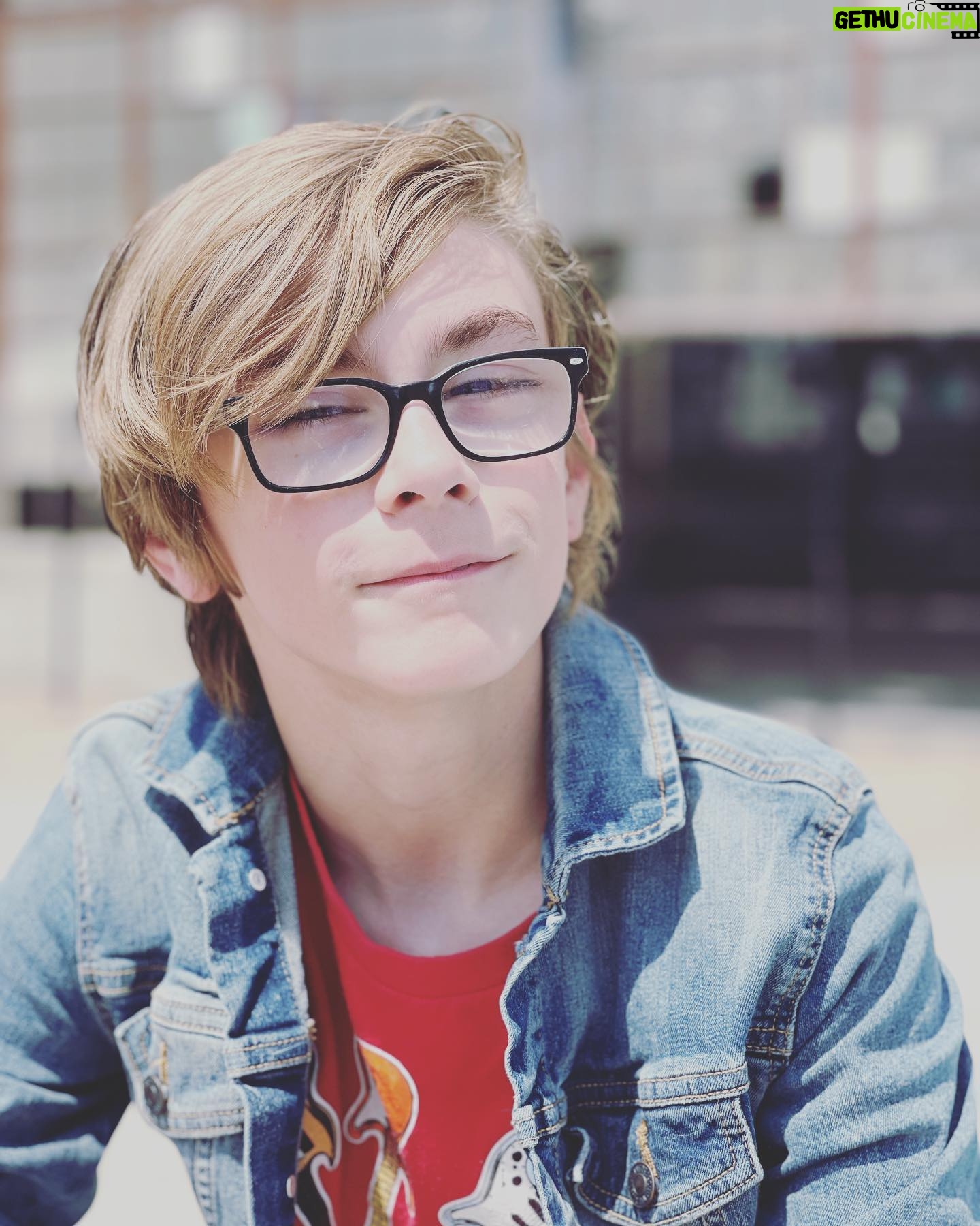 Julian Hilliard - 8.4K Likes - Thanks for all the birthday wishes!
Looking forward to whatās ahead š
#12 #happybirthdaytome
