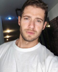 Actor Julian Morris HD Instagram Photos and Wallpapers February 2024