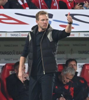 Julian Nagelsmann Instagram - Ein echter Pokalfight gegen einen guten Gegner. Wir ziehen, nach schwierigem Beginn der Partie, ins Achtelfinale ein. #MiaSanMia