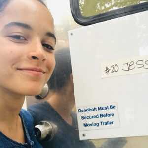 Juliana Canfield Instagram - WayStar RoyCo !!! Ten pix doesn’t come close. More than a million memories. Last one is me at the beginning of my first day, in 2017….I was so excited and I also had no idea. Goodbye to our dear, dear world of a show 🌎♥️ @succession
