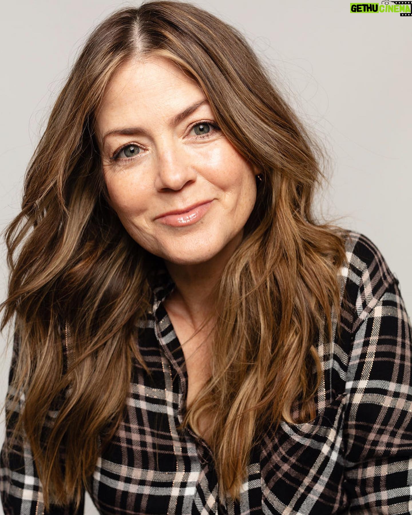 Juliana Dever - 1.6K Likes - Hello new headshots!
Have a fav: 1, 2, 3, 4?
All of them is also an acceptable answer 😉
📸: @caitlinfisherheadshots
💄: @daniellekatherinemakeup
#metropolitantalentagency