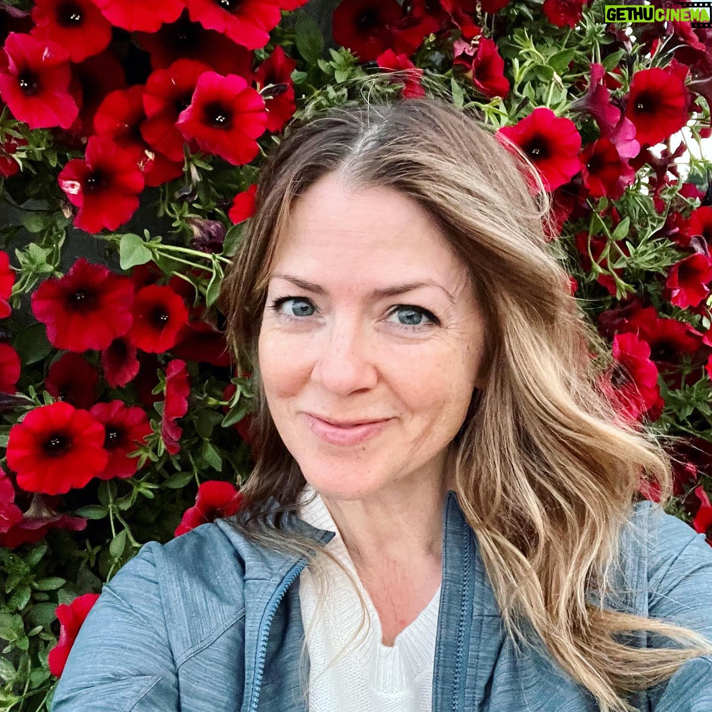 Juliana Dever - 784 Likes - How was your summer?
.
I count myself as one of the luckiest people I know.
Yes, I got to spend my summer traveling and enjoying new experiences, but EVEN BETTER??
.
I spent time with some of you – my smart, delightful, kind, generous, adventurous readers!
.
Oh the fun we had!
.
⛵️From sailing across the Baltic Bay in Poland to
.
💃🏻Wearing matching Georgian socks at our impromptu dance party in the mountains,
.
🏰to dining in a castle overlooking Ljubljana, Slovenia…
.
Is this real life???
.
.
But travel can also be tough.
.
After three back to back tours and some time in Albania I tried to get some rest in Montenegro/Croatia/Austria before coming home.
.
What happened?
.
🤮I got food poisoning in Montenegro that knocked me out for 3 days (get yourself a BFF who takes care of you in the grossest of times like @rachelleahcohen ).
.

🫠 Barely made it outside during a really tough heat wave in Europe.
.
🏃🏻♀️ Ran around like an Amazing Race contestant in Vienna inspecting hotels, restaurants, walking routes, and meeting with vendors for my upcoming 2023 Christmas Market tour (more on that soon).
.
.
Then I got home after 2 1/2 months only to have hubs book a job and leave for Canada for two weeks
.
So I did what any exhausted, sane person would do… I got on a plane and followed him lol.
.
🇨🇦 Canada started out lovely and then I developed a severe illness. Abroad. Again.
.
After a couple days of agony I got back to the US and saw three different doctors. Without going into boring details they thought it was either a bladder infection, kidney stones, a burst ovarian cyst, or appendicitis.
.
Even though I did ultrasounds, blood tests, and a CT scan nothing was conclusive.
.
This past Wednesday marks the first day I could get out of bed or even look at my phone.
.
I’m sharing all of this because hey, I’ve missed being here and interacting with you all. Life constantly throws unexpected situations at you.
.
I’m ready to get back to work and bring you more juicy travel hacks and the best cultural immersion tours you’ll ever take.
.
So thanks for your patience in my time of silence.
.
Let’s catch up. How was your summer??