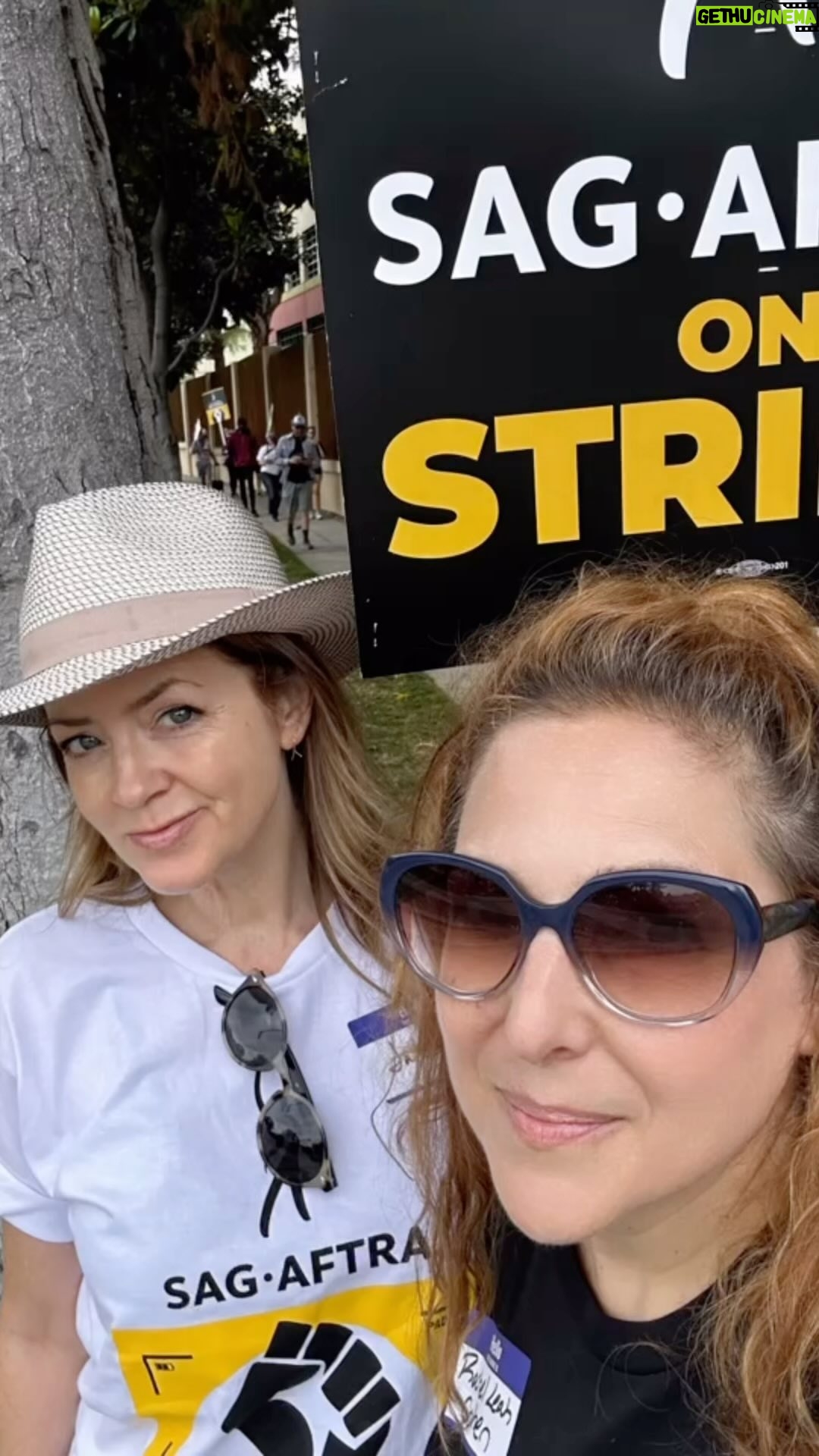 Juliana Dever - 505 Likes - Day 101 of the Writerās Strike
Day 27 of the Actorās Strike
.
Pay your artists fairly for their work AMPTP. Not backing down.
.
#sagaftrastrike #sagaftrastrike #unionstrong