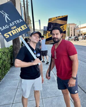 Juliana Dever Instagram - One more time for the studios in the back #Makeafairdeal #sagaftrastrong #sagaftrastrike #payyouractors
