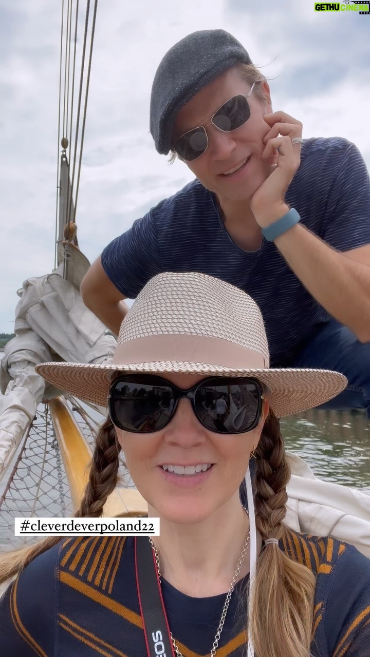 Juliana Dever - 481 Likes - This is Poland šµš±
.
If you come to GdaÅsk, try to get out on the bay - itās so peaceful and beautiful.
.
Thank you to my guests who are so adventurous and up for anything š @jenniferhuva @linda_weber @janemwl @pitpatj @pfblonde @greatspirit1502 and of course @seamuspatrickdever and @maggiestrips
.
#cleverdeverpoland22 #besttourtopoland #visitgdansk #polskatravel #julianadever #cleverdeverwherever #visitpoland #gonesailing #tallship #generalzaruski #Baltic
