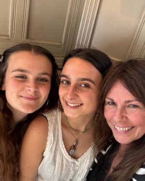 Julie Graham Instagram - Glorious day celebrating our wee Jeanie’s 18th. You deserve it all angel. So loved! Such a star. I really felt @claracatcat in the room. @john.c.marquez you have done a wonderful job. ❤️ What joy. @jeanieemmm @elsie.c.marquez ❤️ @michaelharwood68 @daviebroon55 family and pals 👑🥂💥❤️