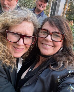 Julie Graham Instagram - Lovely lunch with nutters celebrating the marvellous Philippa Braithwaite’s 60th. Photo bombers galore 😎 glorious #clunes #philippa  @croketdavy @beverleypj @officialconlethill @mrpetercurran