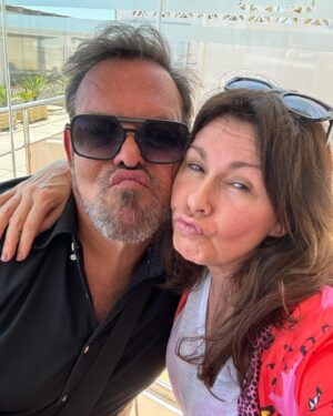 Julie Graham Instagram - Huge perks of this job…I also get to hang out with my besties @jackieanngreen @andrewpaulgreen 💚💚