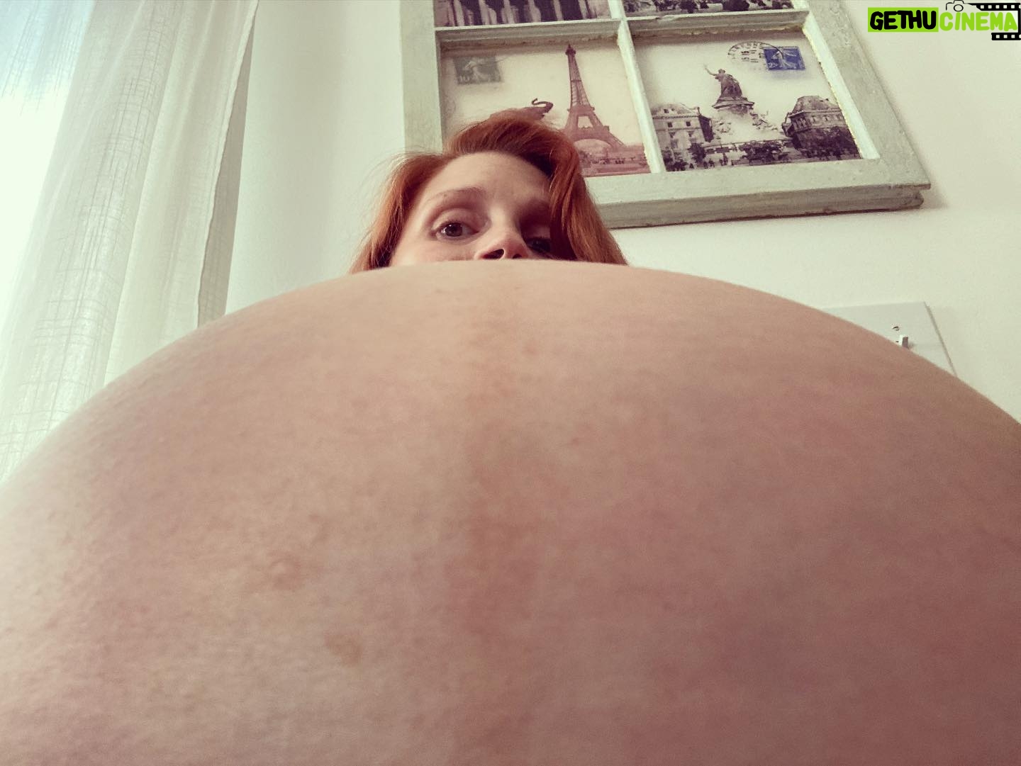 Julie McNiven - 1.8K Likes - #perpective #38weekspregnant