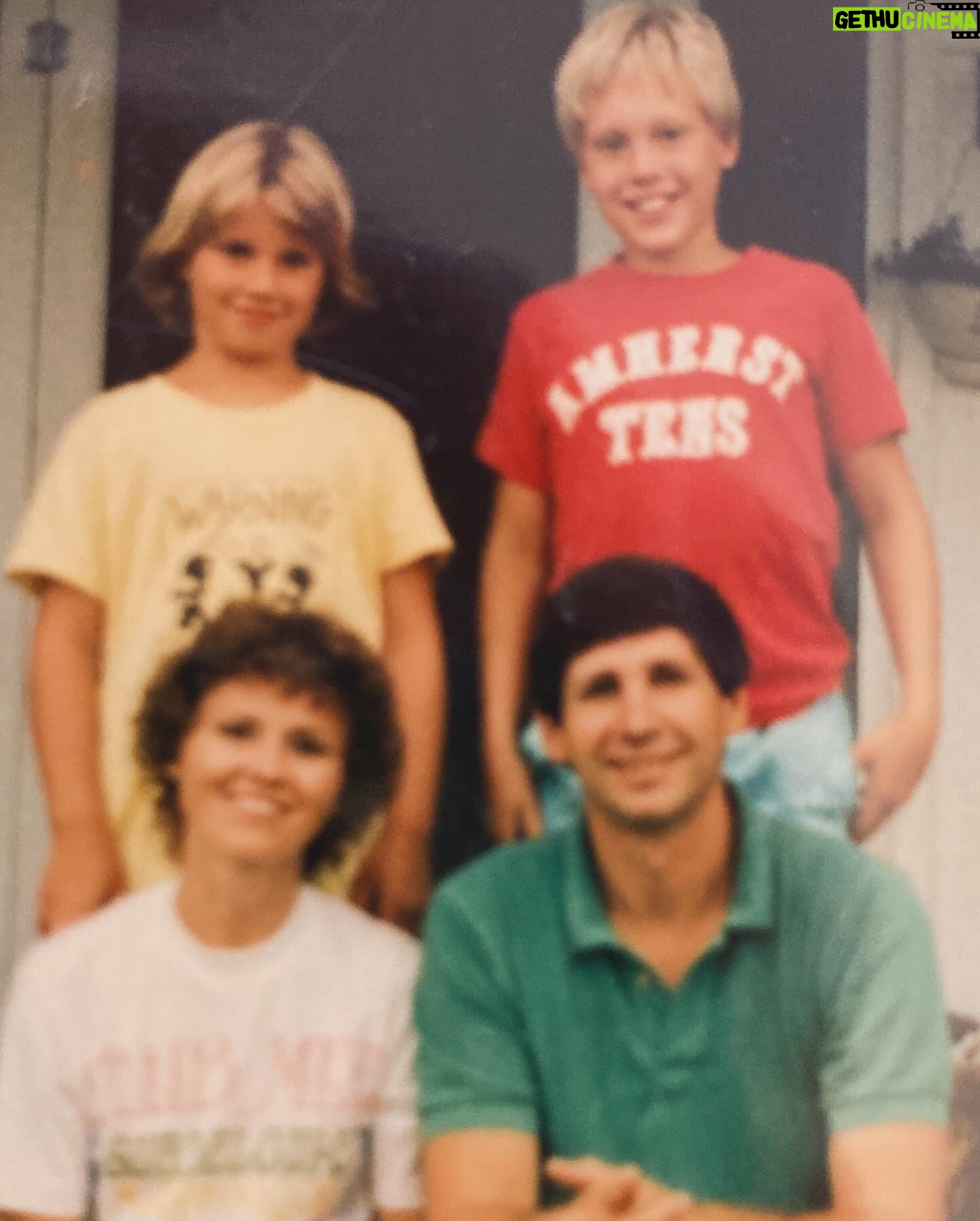 Julie McNiven - 630 Likes - Happy birthday Scott!
I love you.
I miss you.
I wish I could hug you just one more time.
Until then, enjoy these pics of us from approx 1987. ā¤ļøā¤ļøā¤ļø