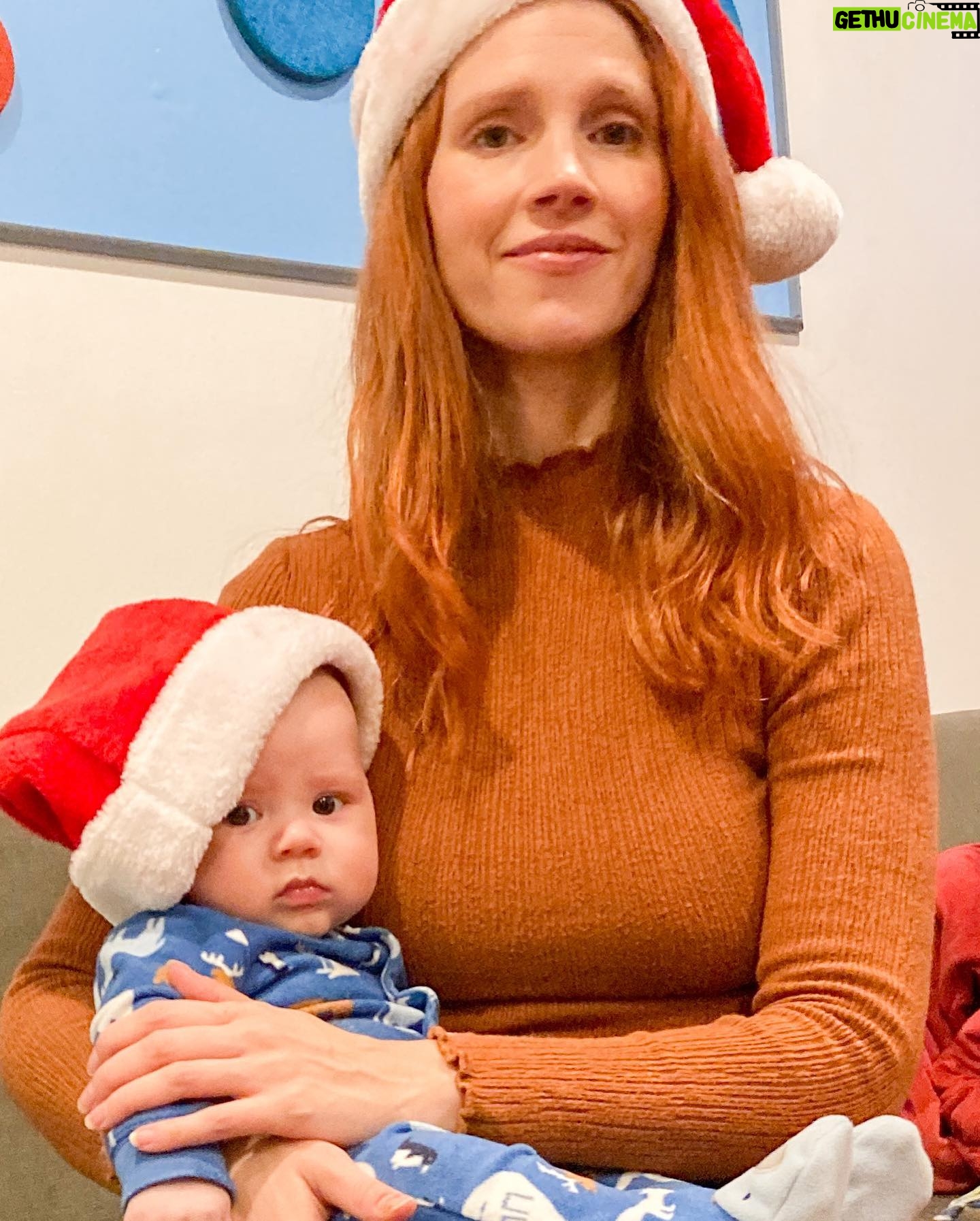 Julie McNiven - 742 Likes - Ho Ho Ho