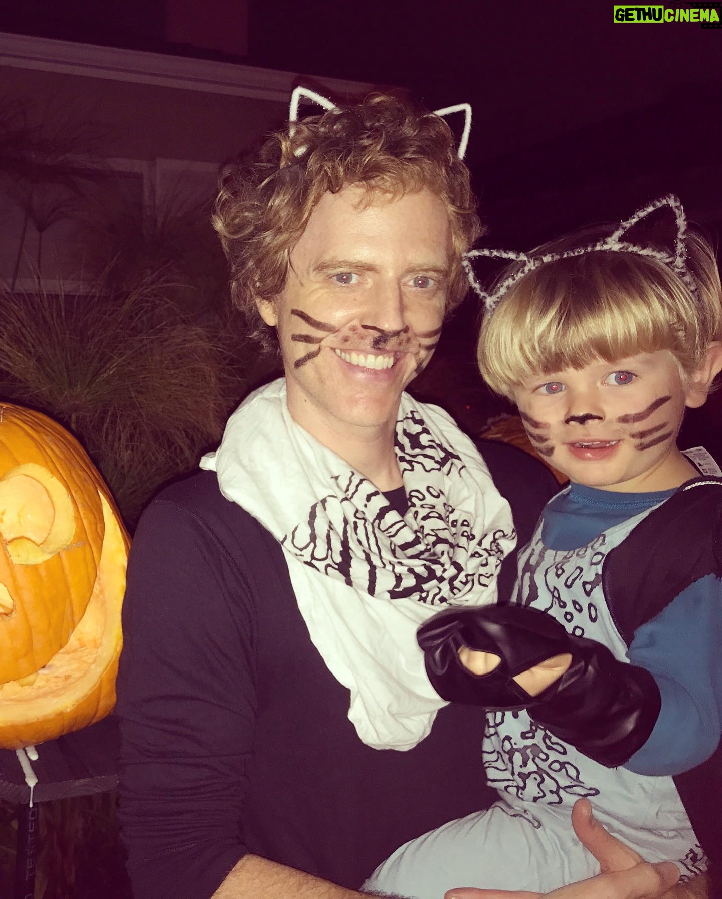 Julie McNiven - 1.1K Likes - Pre-pandemic Halloween through the years. š»