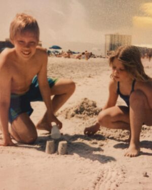 Julie McNiven Instagram - Happy birthday Scott! 
I love you. 
I miss you. 
I wish I could hug you just one more time. 
Until then, enjoy these pics of us from approx 1987. ❤️❤️❤️