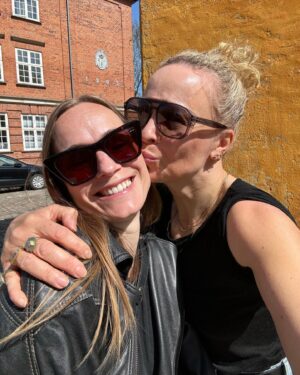 Julie R. Ølgaard Instagram - Hende her 🫶🏻 @lauraelisabethchristensen
