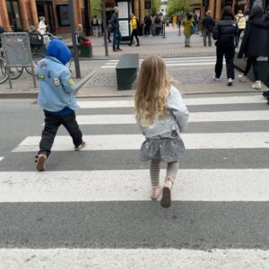 Julie R. Ølgaard Instagram - Verdens bedste Roxie 5 år i dag 🇩🇰 Du er helt din egen og det håber jeg ALDRIG forandrer sig🫶🏻 Tillykke ❤️