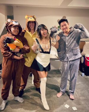 Julie Zhan Instagram - Goldilocks and the Three BearMinimums 🤣 couldn’t get it together so we became a pun: I am a Bear Maid, and I’m with Justin BieBear, B-Boy B-Bear, and Bearly a Bear (pun credit: @mark_poletti). We survived a night of epic #squidgame courtesy of @homeofthehoney @jshin_k @xoxo_miz_dee 🙌🏾🙌🏾🙌🏾 #happyhalloween #redlightgreenlight
