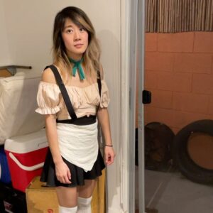 Julie Zhan Instagram - Goldilocks and the Three BearMinimums 🤣 couldn’t get it together so we became a pun: I am a Bear Maid, and I’m with Justin BieBear, B-Boy B-Bear, and Bearly a Bear (pun credit: @mark_poletti). We survived a night of epic #squidgame courtesy of @homeofthehoney @jshin_k @xoxo_miz_dee 🙌🏾🙌🏾🙌🏾 #happyhalloween #redlightgreenlight