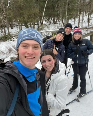 Julie du Page Instagram - Première sortie de ski de fond de l’année, pas tout à fait réussie! 😂