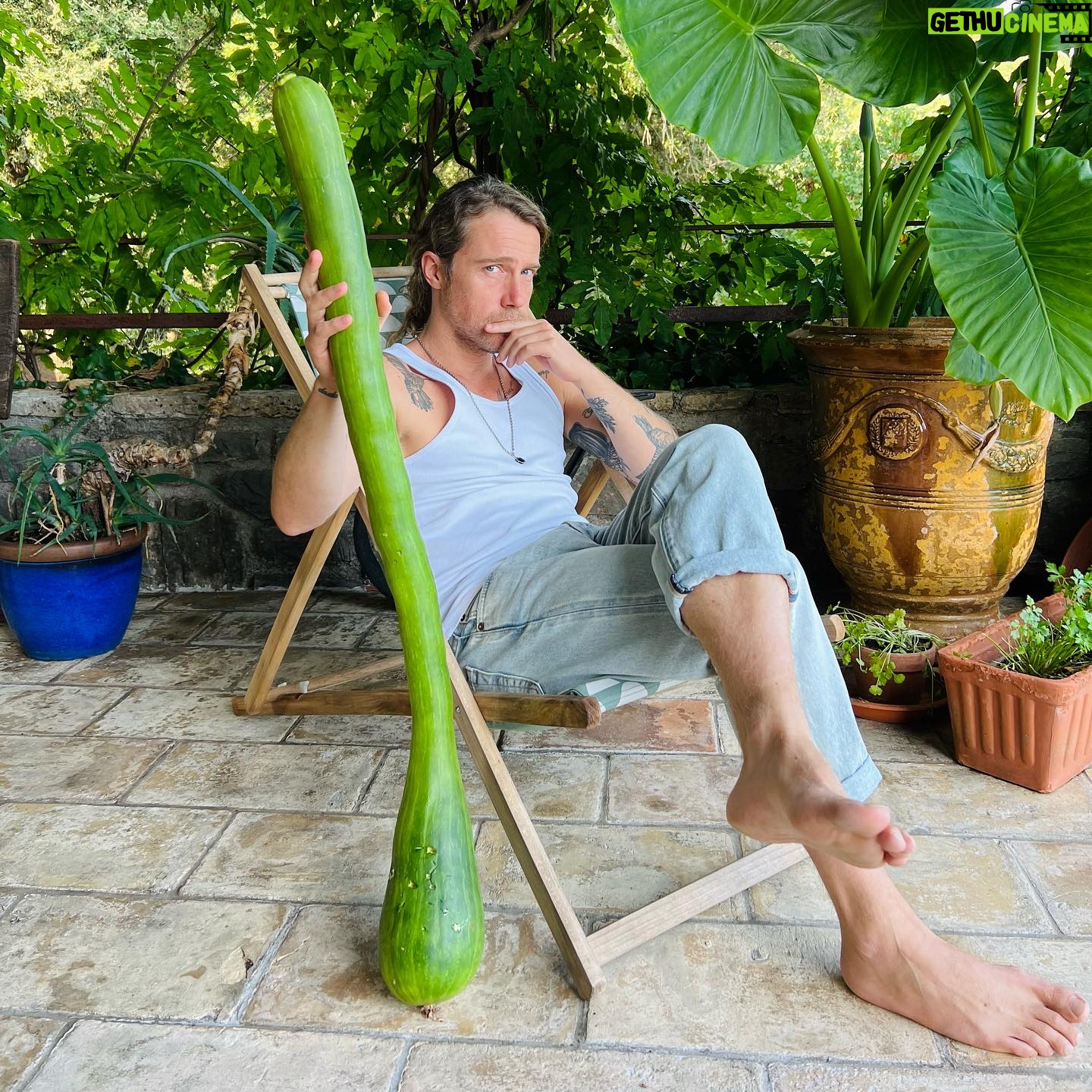 Julien Doré - 61.6K Likes - Non non rien 💚