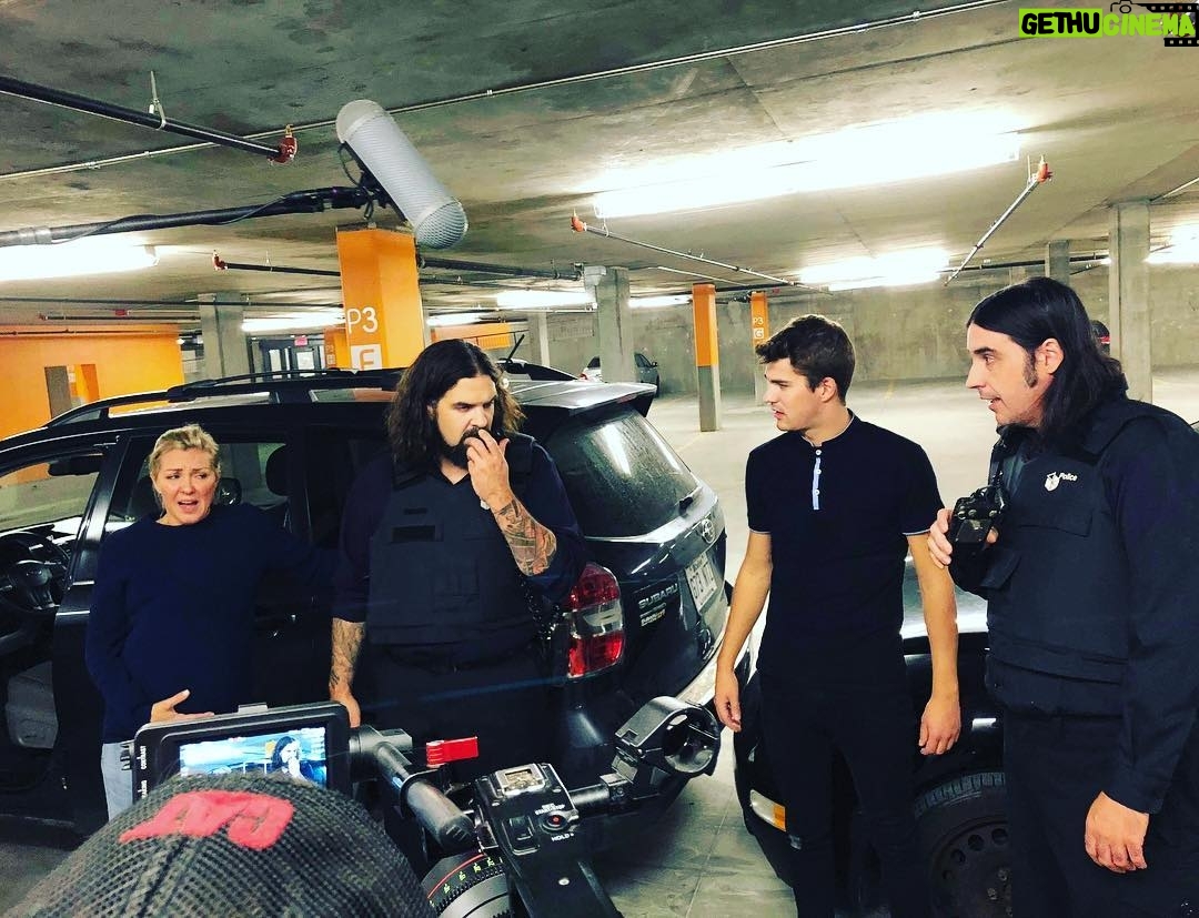 Julien Lacroix - 2.9K Likes - Nouvelle vidéo sur ma page facebook avec les très généreux @cloutierv @lesdenisdrolet !!