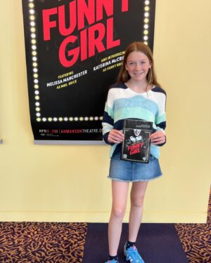 Juliet Donenfeld Instagram - The Broadway Musical Funny Girl @theahmansontheatre
🎭
#funnygirl #ahmansontheatre #theatre #downtownla #losangeles #lovedit