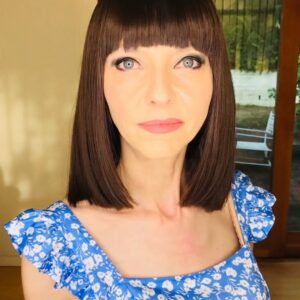 Actress Juliet Landau HD Instagram Photos and Wallpapers October 2023
