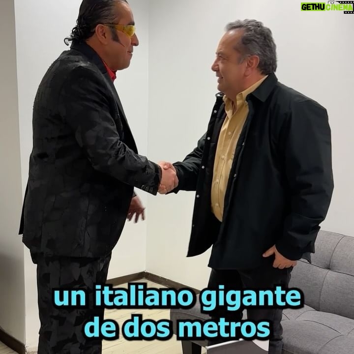 Julio César Rodríguez - 1.1K Likes - ¡Los consejos de @yerkopuchentooficial nos tienen en ascenso en el ranking de @spotifychile !
Búscanos en la plataforma para disfrutar de los capítulos completos de @swn_envivo y de Somos o no somos amigos junto a @italo.fideli 🩷🩵 y de todos los programas de @somosyuly 📲