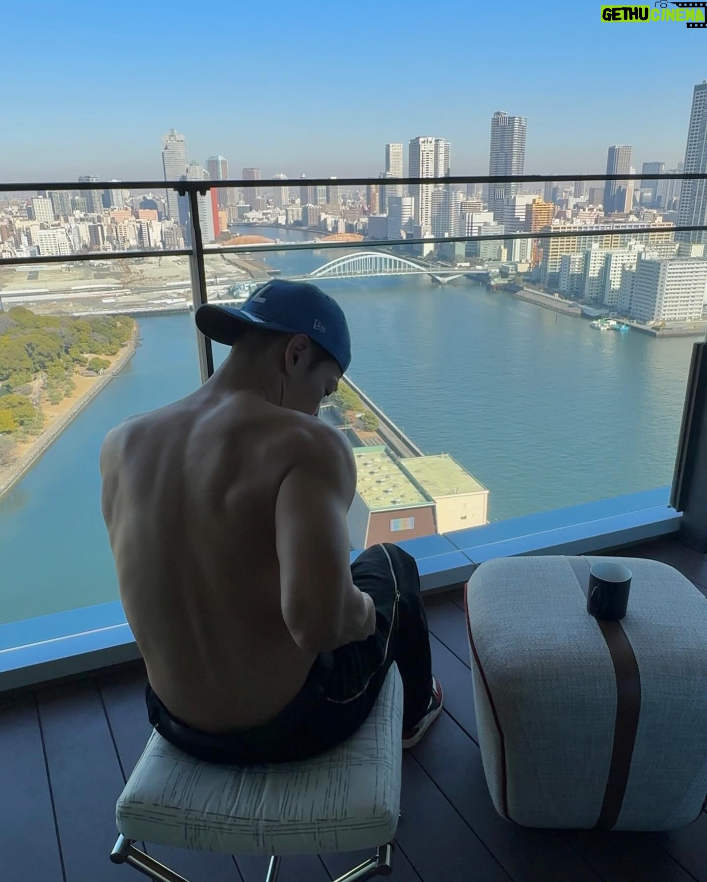 Jun.K - 44.2K Likes - Happy Valentines 💌🍫
getting hot to 50°C 🙈