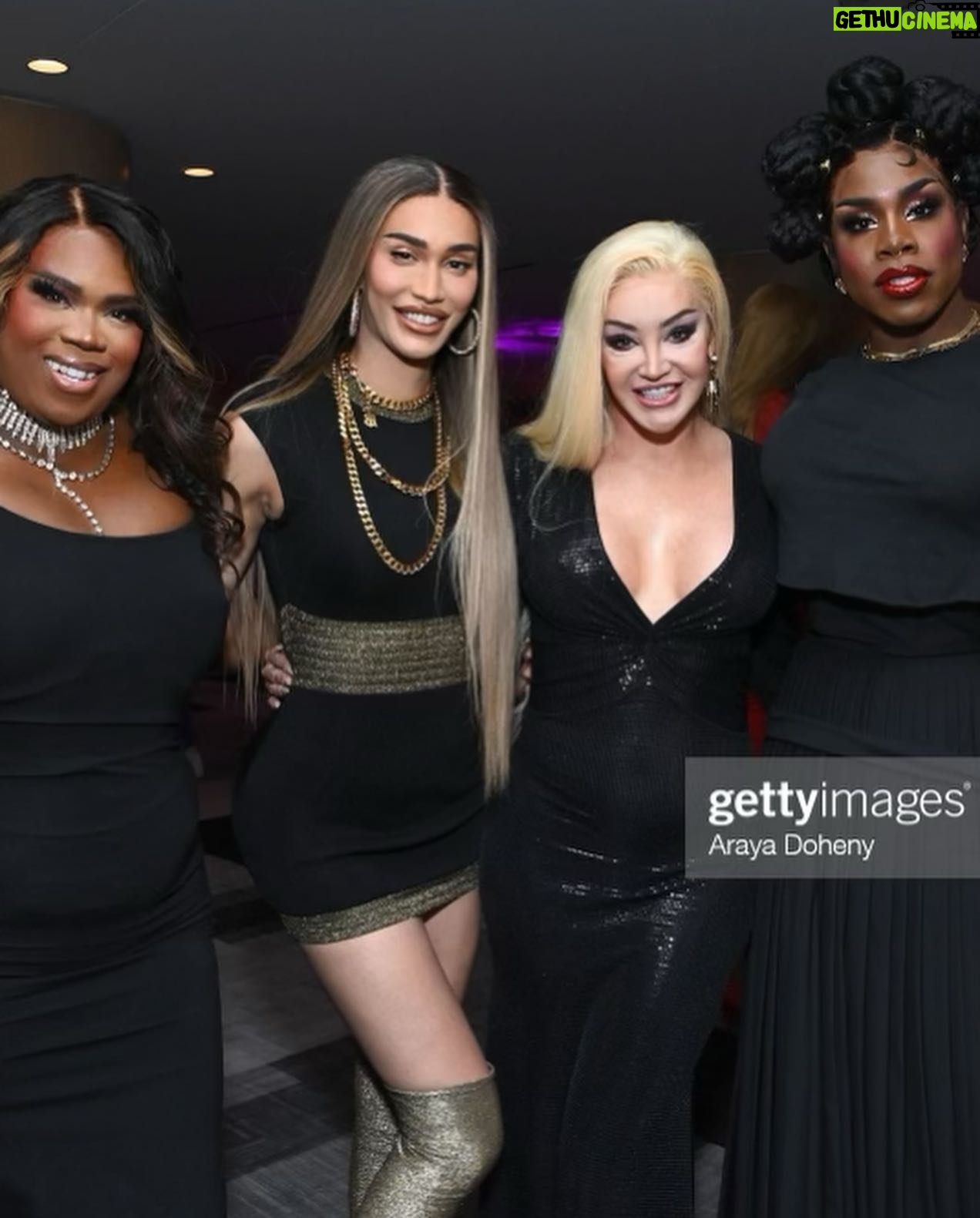 June Jambalaya - 3 Likes - What a lovely night of love and quality, thank you to the @lalgbtcenter for having me.
.
. Dress: @anthonyelle
. Hair: @__envywigs