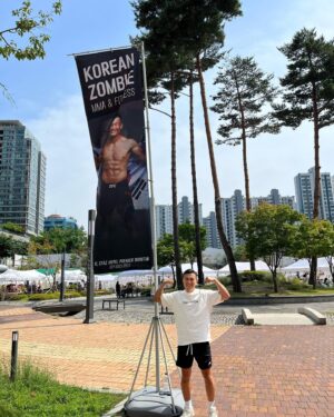 Jung Chan-sung Instagram - 7월3일 국내최고시설 체육관이
드디어 동탄 반송동에 오픈합니다!
6월 26일부터 6월30일까지 
동탄점(화성시 동탄반석로 171)에서 
사전등록을 받으며 
사전등록 100분 선착순으로 
로고가 들어간 글러브를 드려요!
전화상담 (031-8003-9924)은 
오늘(23일) 부터 가능하며, 
(토요일 일요일 불가)
6월30일까지는 전화상담이 
오후3시~오후9시까지만 
가능합니다.
많이 찾아주세요!