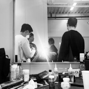 Jung Hae-na Instagram - 멋지고 대단한 우리 국사투
(국민사형투표) 분장팀들 with 
특수분장팀 🖤