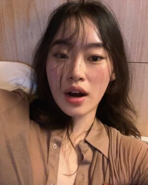 Jung Hoe-ryn Instagram - 