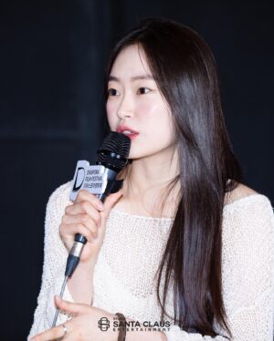 Jung Hoe-ryn Instagram - 